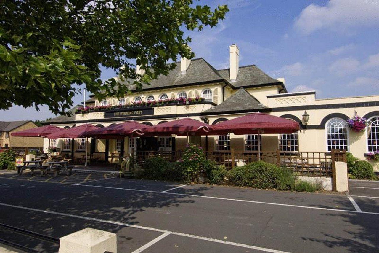 Premier Inn London Twickenham Stadium Exterior photo